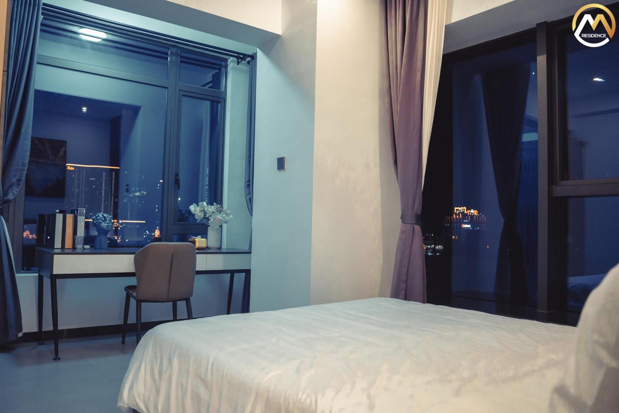 Hotel Serviced Apartments Top One Infinity Pool With View Of 360 Degree Phnom Penh Esterno foto