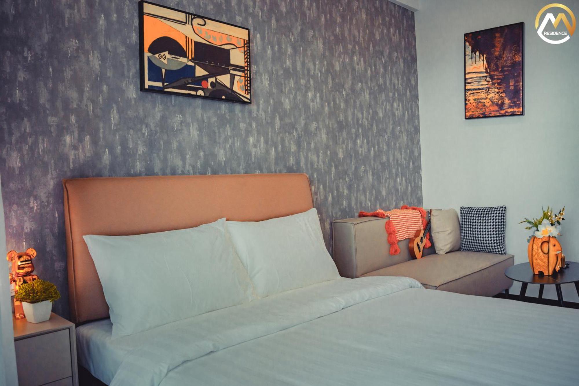 Hotel Serviced Apartments Top One Infinity Pool With View Of 360 Degree Phnom Penh Esterno foto
